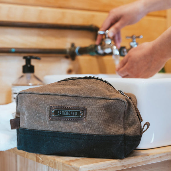 Neelum 3L Dopp Kit - Deutsche Optik