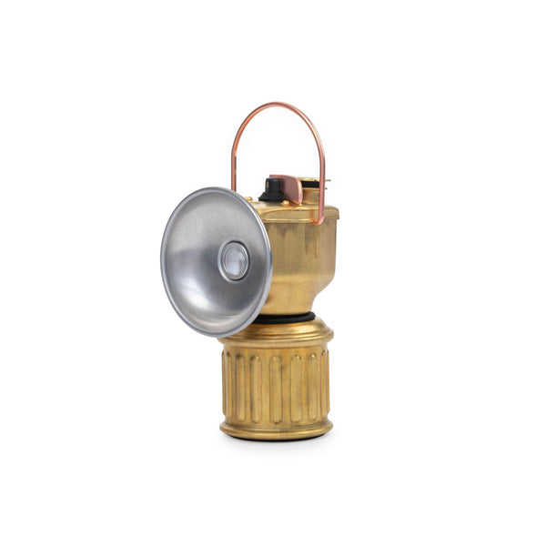 Miners Lantern – A Vintage-Inspired Blend of History & Functionality - Deutsche Optik