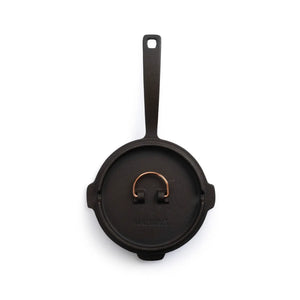 All-in-One Cast Iron Skillet – Timeless Durability for Every Kitchen & Campfire - Deutsche Optik