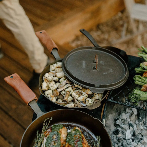 All-in-One Cast Iron Skillet – Timeless Durability for Every Kitchen & Campfire - Deutsche Optik