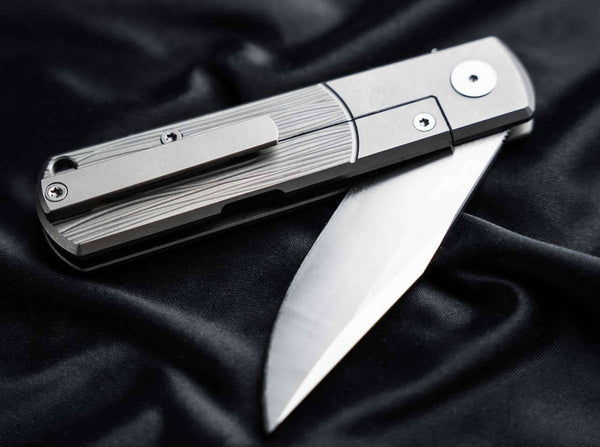 Böker BRLW – Premium Titanium and Wood Grain Folding Knife - Deutsche Optik