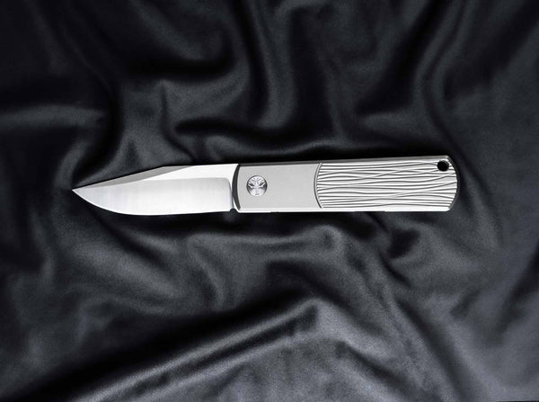 Böker BRLW – Premium Titanium and Wood Grain Folding Knife - Deutsche Optik