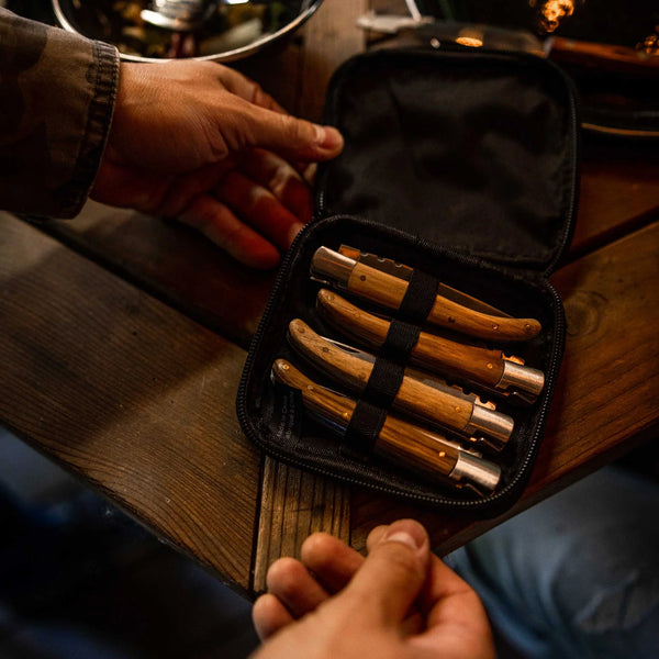 Rakau Folding Steak Knife Set – Dutch-Designed Locking Blades with Reclaimed Wooden Handles - Deutsche Optik