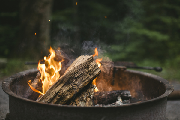 Camp Kitchen, Done Right — Fire-to-Table - Deutsche Optik